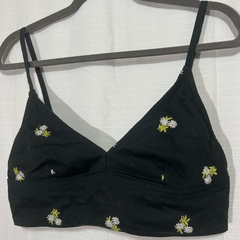 urban outfitters, size small, black floral tank top